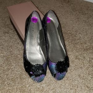 Bandolino Peep Toe Flats 8.5